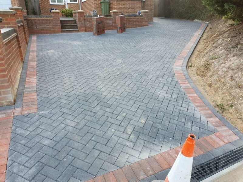 Driveway Installers (4) Driveway Installers (4)
