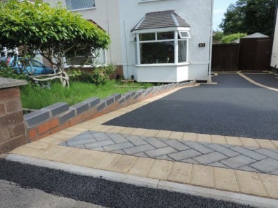 tarmac (1) SMA Driveway With Buff Border